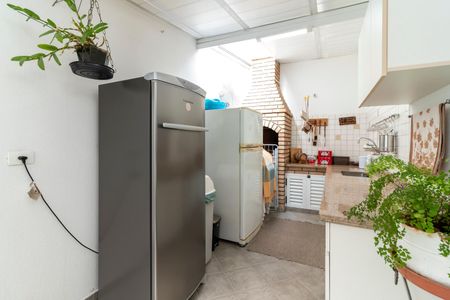 Casa à venda com 280m², 3 quartos e 4 vagasChurrasqueira