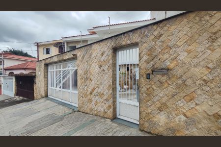Casa à venda com 280m², 3 quartos e 4 vagasFachada