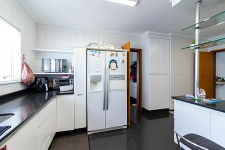 Casa à venda com 280m², 3 quartos e 4 vagasCozinha