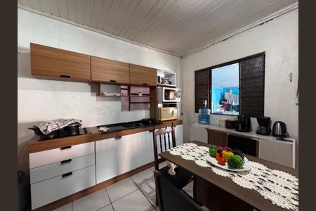 Casa à venda com 120m², 3 quartos e 2 vagasCozinha