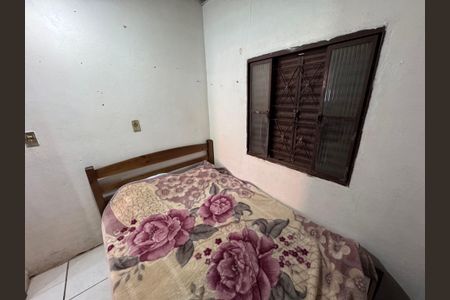 Casa à venda com 120m², 3 quartos e 2 vagasQuarto 3