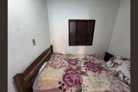 Casa à venda com 120m², 3 quartos e 2 vagasQuarto 3