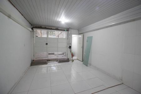 Casa para alugar com 300m², 3 quartos e 5 vagas Casa para alugar com 300m², 3 quartos e 5 vagasSala 2