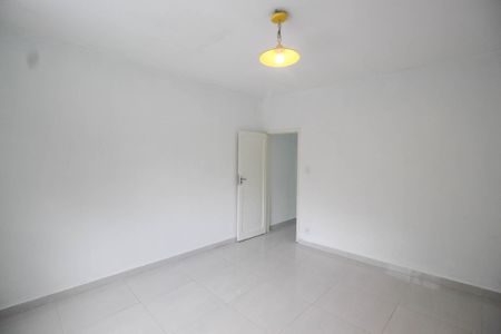 Casa para alugar com 300m², 3 quartos e 5 vagas Casa para alugar com 300m², 3 quartos e 5 vagasQuarto 1