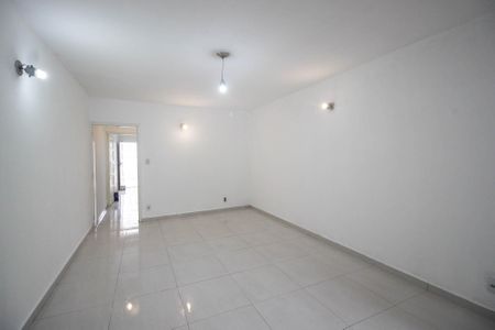 Casa para alugar com 300m², 3 quartos e 5 vagas Casa para alugar com 300m², 3 quartos e 5 vagasSala 1