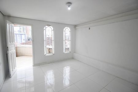 Casa para alugar com 300m², 3 quartos e 5 vagas Casa para alugar com 300m², 3 quartos e 5 vagasQuarto 4