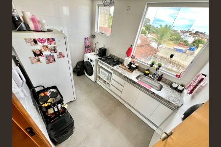 Apartamento à venda com 43m², 2 quartos e 1 vaga Apartamento à venda com 43m², 2 quartos e 1 vagaCozinha