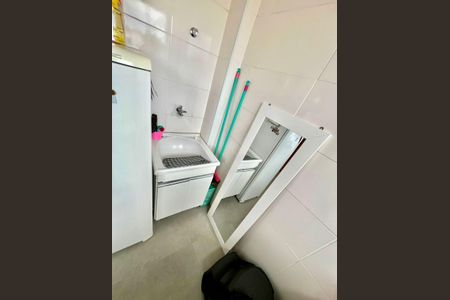 Apartamento à venda com 43m², 2 quartos e 1 vaga Apartamento à venda com 43m², 2 quartos e 1 vagaCozinha e Área de Serviço