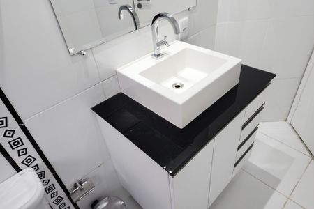 Apartamento à venda com 73m², 3 quartos e 1 vagaBanheiro 