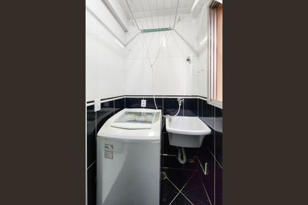 Apartamento à venda com 73m², 3 quartos e 1 vagaÁrea de Serviço 