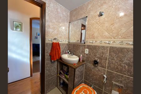 Apartamento à venda com 72m², 3 quartos e 1 vaga Apartamento à venda com 72m², 3 quartos e 1 vagaBanheiro