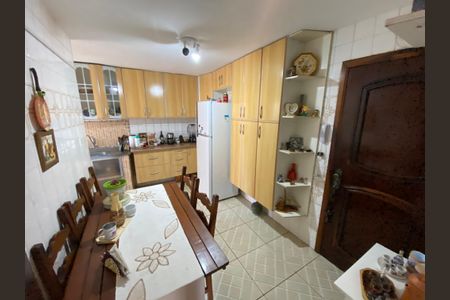 Apartamento à venda com 72m², 3 quartos e 1 vaga Apartamento à venda com 72m², 3 quartos e 1 vagaCozinha