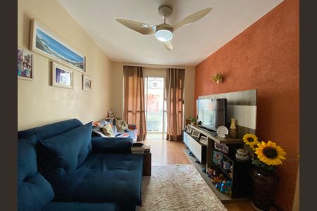 Apartamento à venda com 72m², 3 quartos e 1 vaga Apartamento à venda com 72m², 3 quartos e 1 vagaSala