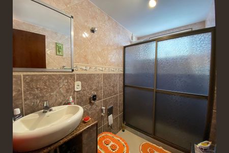 Apartamento à venda com 72m², 3 quartos e 1 vaga Apartamento à venda com 72m², 3 quartos e 1 vagaBanheiro