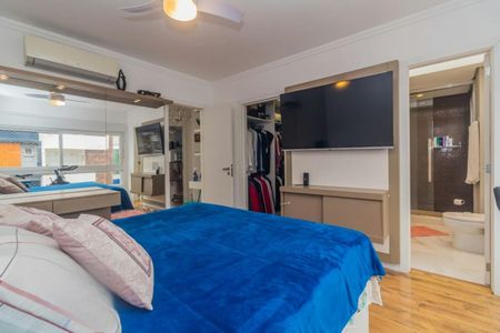 Casa de condomínio à venda com 157m², 3 quartos e 2 vagas Casa de condomínio à venda com 157m², 3 quartos e 2 vagasSuíte