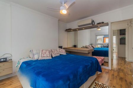 Casa de condomínio à venda com 157m², 3 quartos e 2 vagas Casa de condomínio à venda com 157m², 3 quartos e 2 vagasSuíte