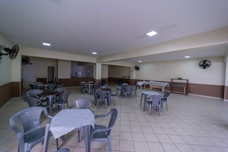 Apartamento para alugar com 51m², 2 quartos e 1 vagaÁrea comum - Salão de festas