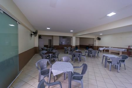 Apartamento para alugar com 51m², 2 quartos e 1 vagaÁrea comum - Salão de festas