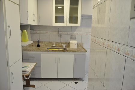 Apartamento à venda com 60m², 2 quartos e 1 vagaCozinha