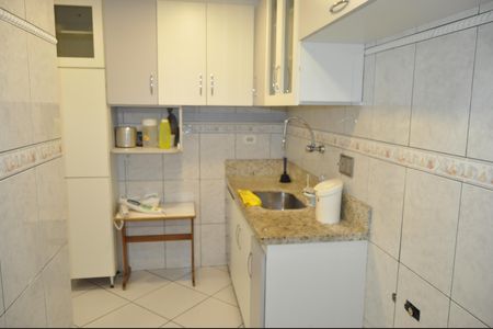 Apartamento à venda com 60m², 2 quartos e 1 vagaCozinha