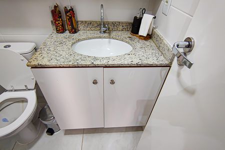 Apartamento para alugar com 59m², 2 quartos e 1 vaga Apartamento para alugar com 59m², 2 quartos e 1 vagaBanheiro Social