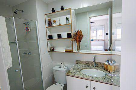 Apartamento para alugar com 59m², 2 quartos e 1 vaga Apartamento para alugar com 59m², 2 quartos e 1 vagaBanheiro do Quarto 2