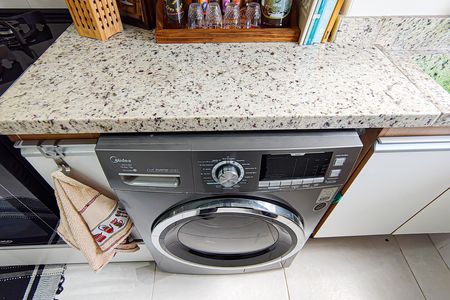 Apartamento para alugar com 59m², 2 quartos e 1 vaga Apartamento para alugar com 59m², 2 quartos e 1 vagaCozinha e Área de Serviço