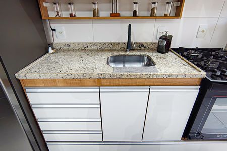 Apartamento para alugar com 59m², 2 quartos e 1 vaga Apartamento para alugar com 59m², 2 quartos e 1 vagaCozinha e Área de Serviço