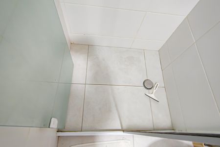 Apartamento para alugar com 59m², 2 quartos e 1 vaga Apartamento para alugar com 59m², 2 quartos e 1 vagaBanheiro do Quarto 2