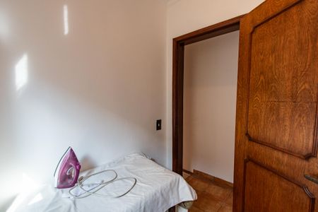 Casa à venda com 379m², 4 quartos e 8 vagasQuarto de serviço 1