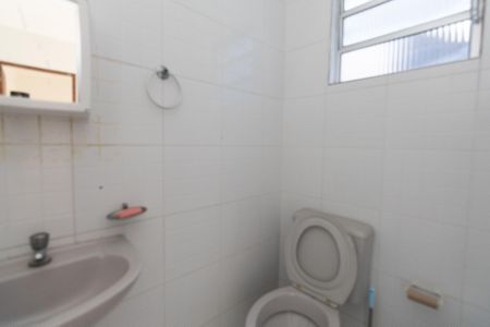 Casa para alugar com 75m², 2 quartos e sem vaga Casa para alugar com 75m², 2 quartos e sem vagaBanheiro 2