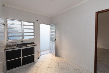 Casa para alugar com 75m², 2 quartos e sem vaga Casa para alugar com 75m², 2 quartos e sem vagaCozinha