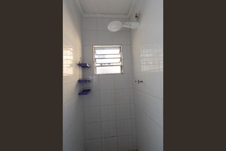 Casa para alugar com 75m², 2 quartos e sem vaga Casa para alugar com 75m², 2 quartos e sem vagaBanheiro