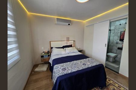 Casa à venda com 125m², 3 quartos e 2 vagas