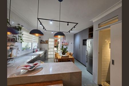 Casa à venda com 125m², 3 quartos e 2 vagas