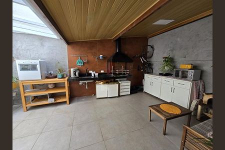 Casa à venda com 125m², 3 quartos e 2 vagas