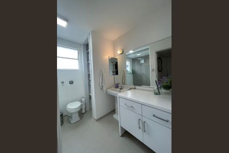 Apartamento à venda com 97m², 2 quartos e 1 vaga