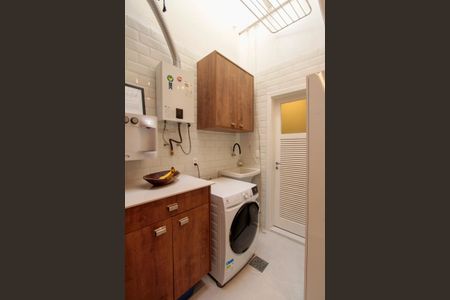 Apartamento à venda com 292m², 4 quartos e 2 vagasÁrea de Serviço