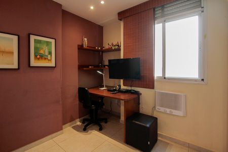 Apartamento à venda com 292m², 4 quartos e 2 vagasQuarto 1