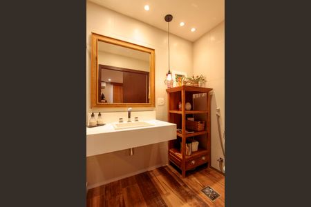 Apartamento à venda com 292m², 4 quartos e 2 vagasBanheiro Quarto 2 suíte