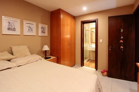 Apartamento à venda com 292m², 4 quartos e 2 vagasQuarto 2 suíte