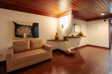 Apartamento à venda com 292m², 4 quartos e 2 vagasPortaria