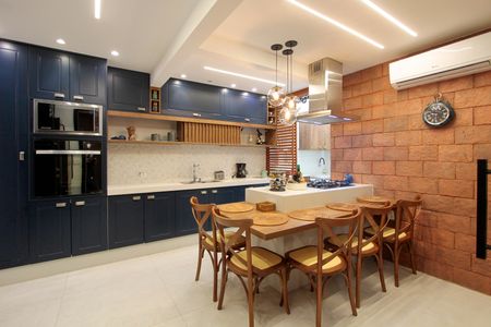 Apartamento à venda com 292m², 4 quartos e 2 vagasCozinha