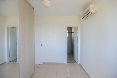 Casa de condomínio para alugar com 108m², 3 quartos e 2 vagas Casa de condomínio para alugar com 108m², 3 quartos e 2 vagas Suíte