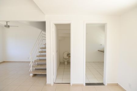 Casa de condomínio para alugar com 108m², 3 quartos e 2 vagas Casa de condomínio para alugar com 108m², 3 quartos e 2 vagasSala