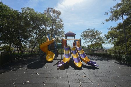 Casa de condomínio para alugar com 108m², 3 quartos e 2 vagas Casa de condomínio para alugar com 108m², 3 quartos e 2 vagasÁrea comum - Playground