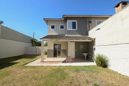 Casa de condomínio para alugar com 108m², 3 quartos e 2 vagas Casa de condomínio para alugar com 108m², 3 quartos e 2 vagasQuintal