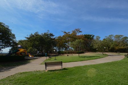 Casa de condomínio para alugar com 108m², 3 quartos e 2 vagas Casa de condomínio para alugar com 108m², 3 quartos e 2 vagasÁrea comum