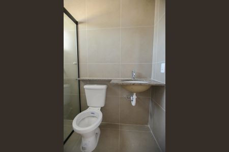 Casa de condomínio para alugar com 108m², 3 quartos e 2 vagas Casa de condomínio para alugar com 108m², 3 quartos e 2 vagasBanheiro