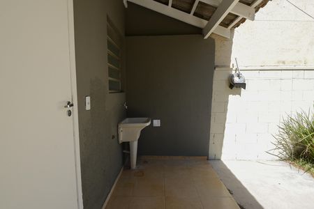 Casa de condomínio para alugar com 108m², 3 quartos e 2 vagas Casa de condomínio para alugar com 108m², 3 quartos e 2 vagasÁrea de Serviço